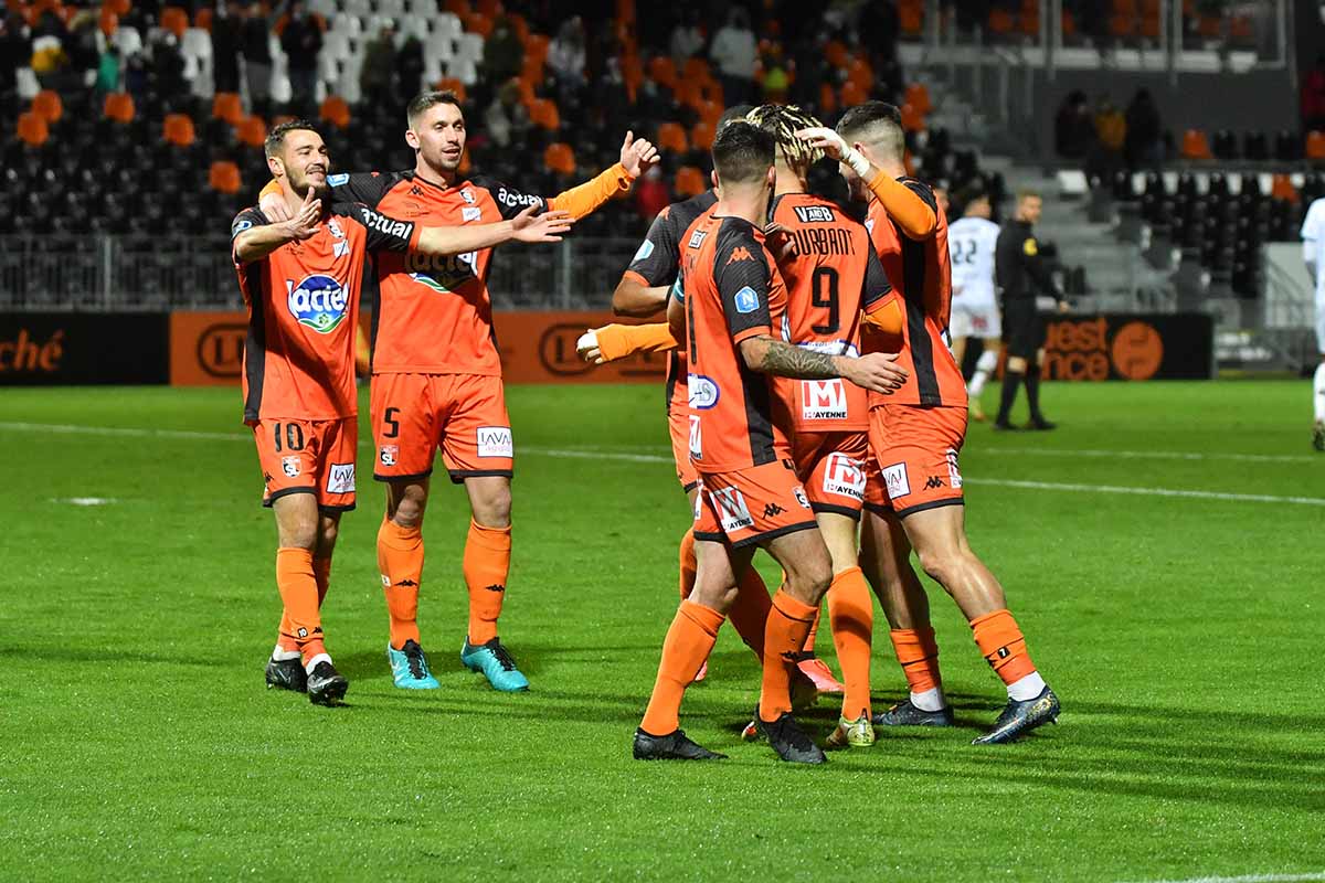 Soi kèo Stade Lavallois MFC vs Pau FC